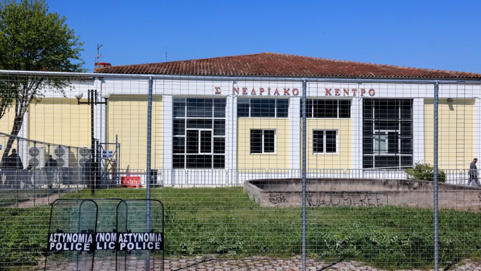 Ξαναρχίζει η μεγάλη δίκη των Τεμπών